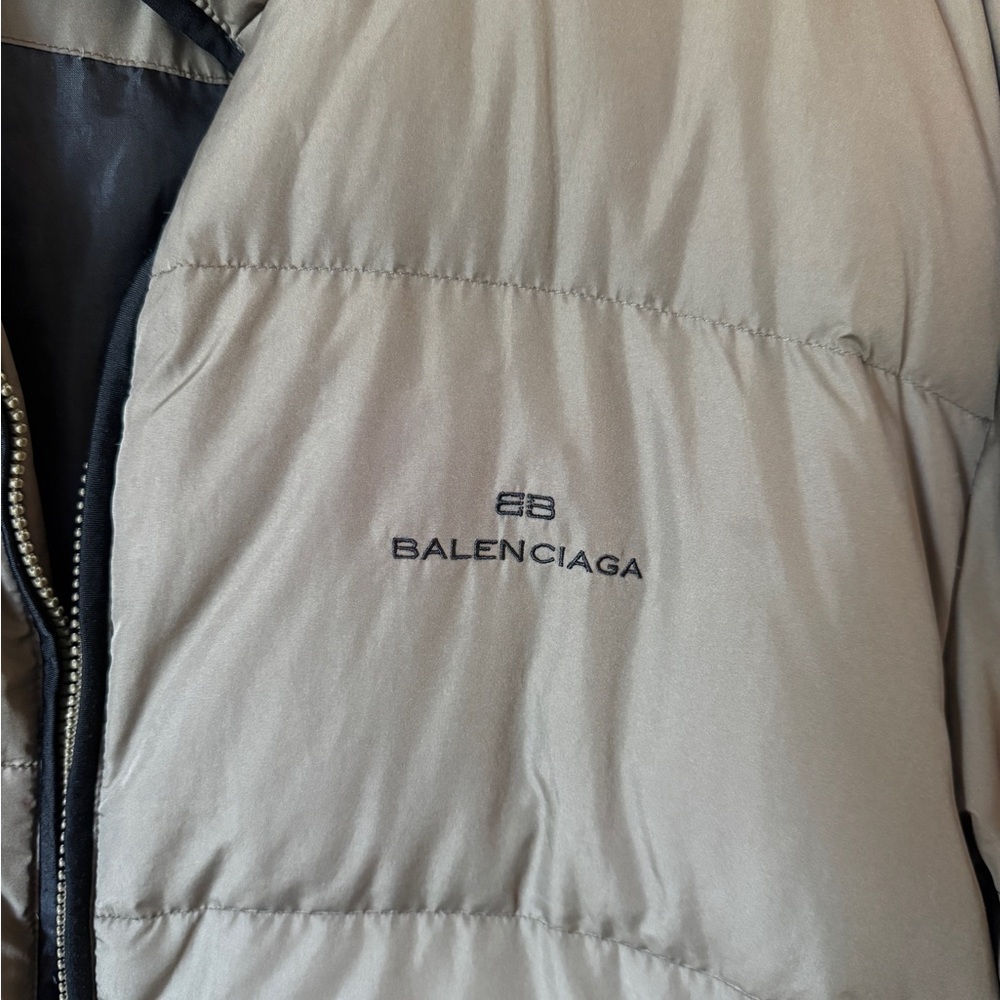 Vintage 90s Balenciaga sport Puffer Jacket - Picture 4 of 13
